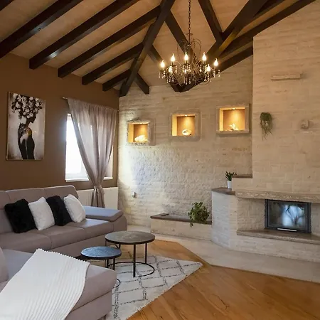 Whitestone - Three Bedroom With Swimming Pool Villa