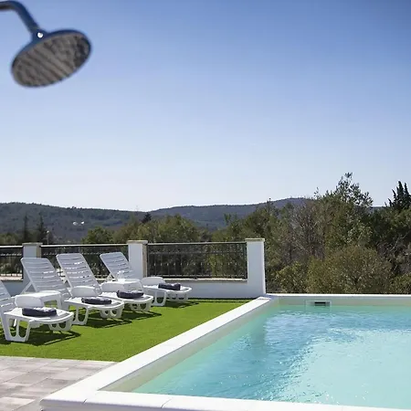 Whitestone - Three Bedroom With Swimming Pool Villa Sibenik