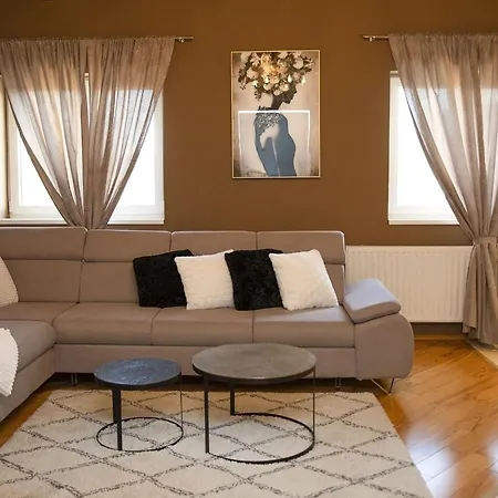 Whitestone - Three Bedroom With Swimming Pool Villa *