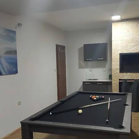 Whitestone - Three Bedroom With Swimming Pool Sibenik